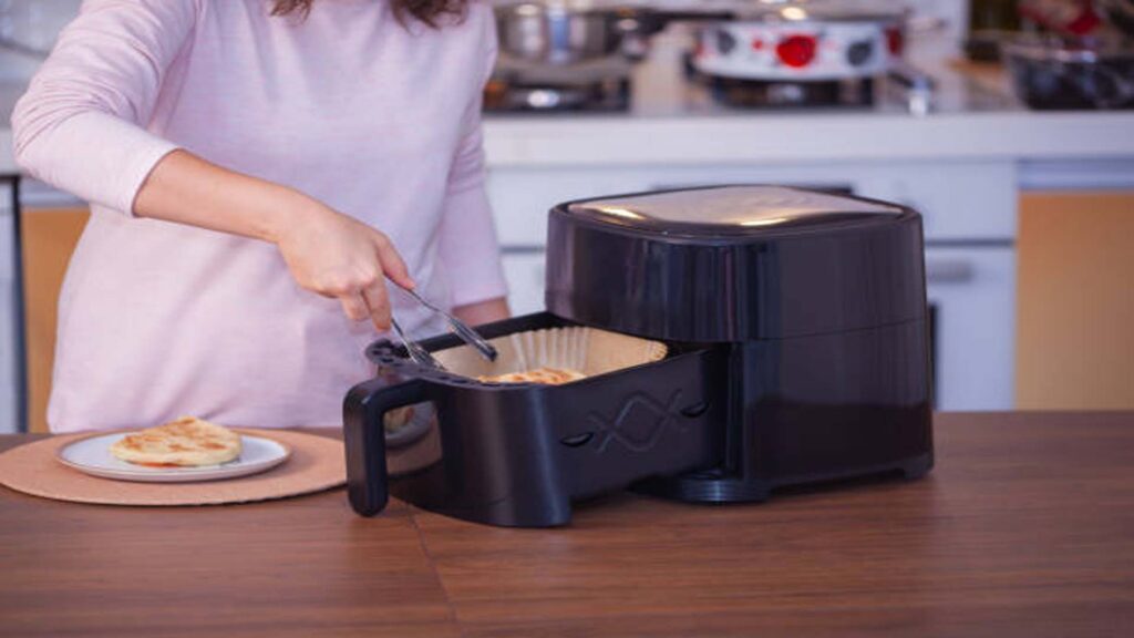 Do Air Fryers Use a Lot of Electricity? An InDepth Analysis FRY SENSE